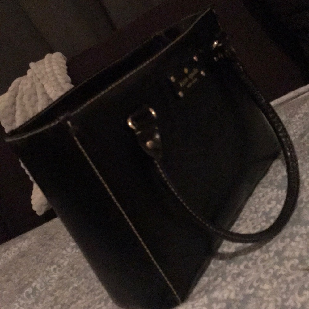 Purse - Picture 2 of 3